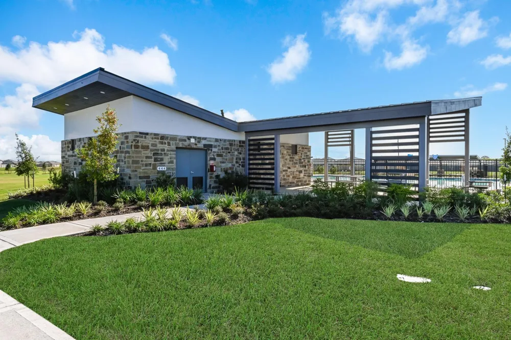 1518 Shimmering Ocean Way Iowa Colony, TX 77583