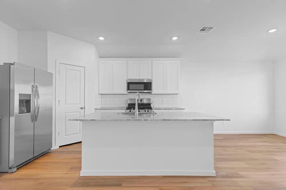 1518 Shimmering Ocean Way Iowa Colony, TX 77583