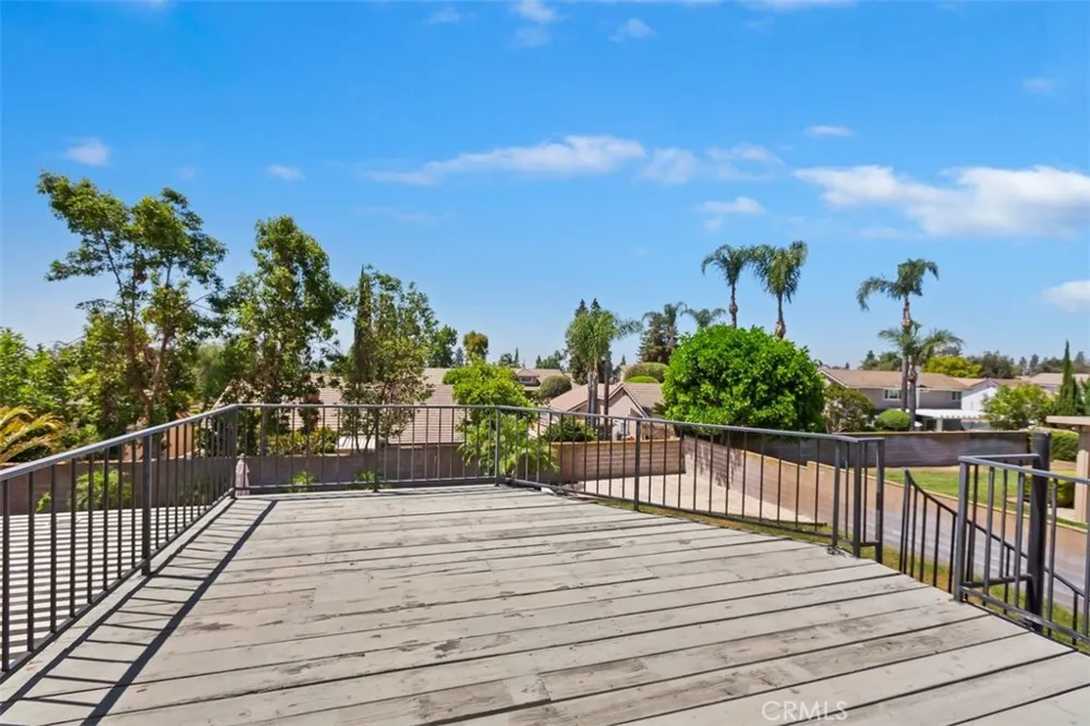 910 W 21st Street Upland, CA 91784