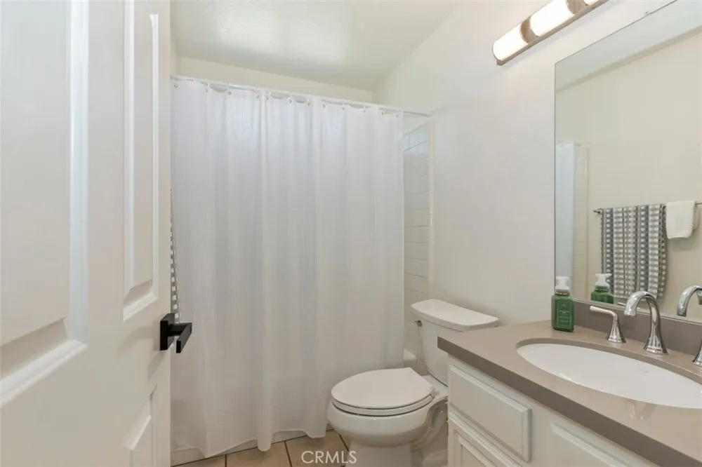 910 W 21st Street Upland, CA 91784