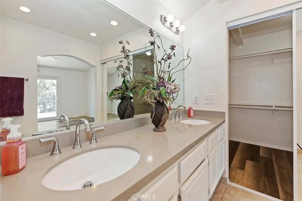 910 W 21st Street Upland, CA 91784