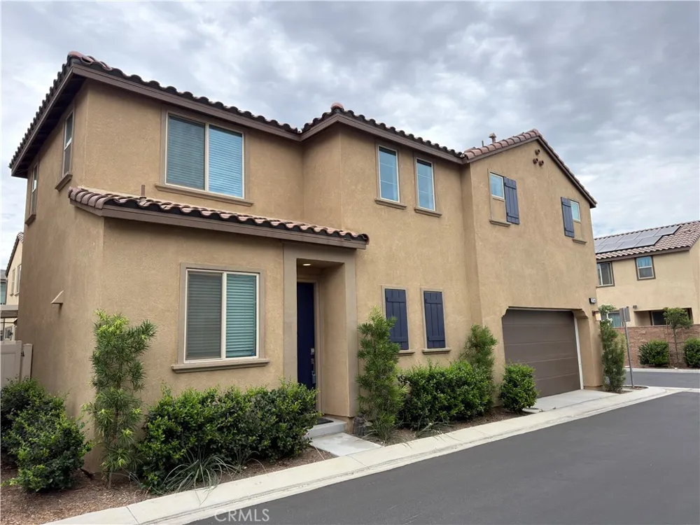 29346 Bovenzi Winchester, CA 92596