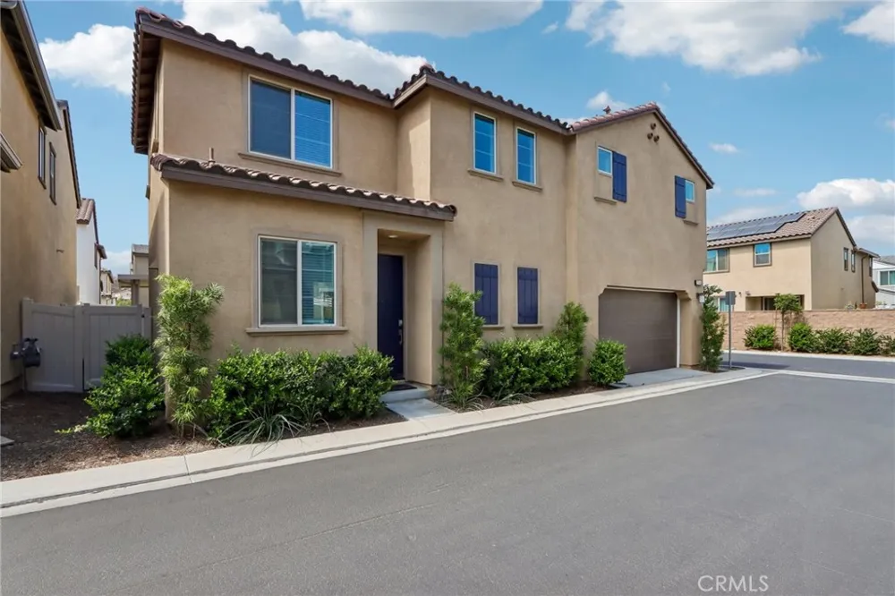 29346 Bovenzi Winchester, CA 92596