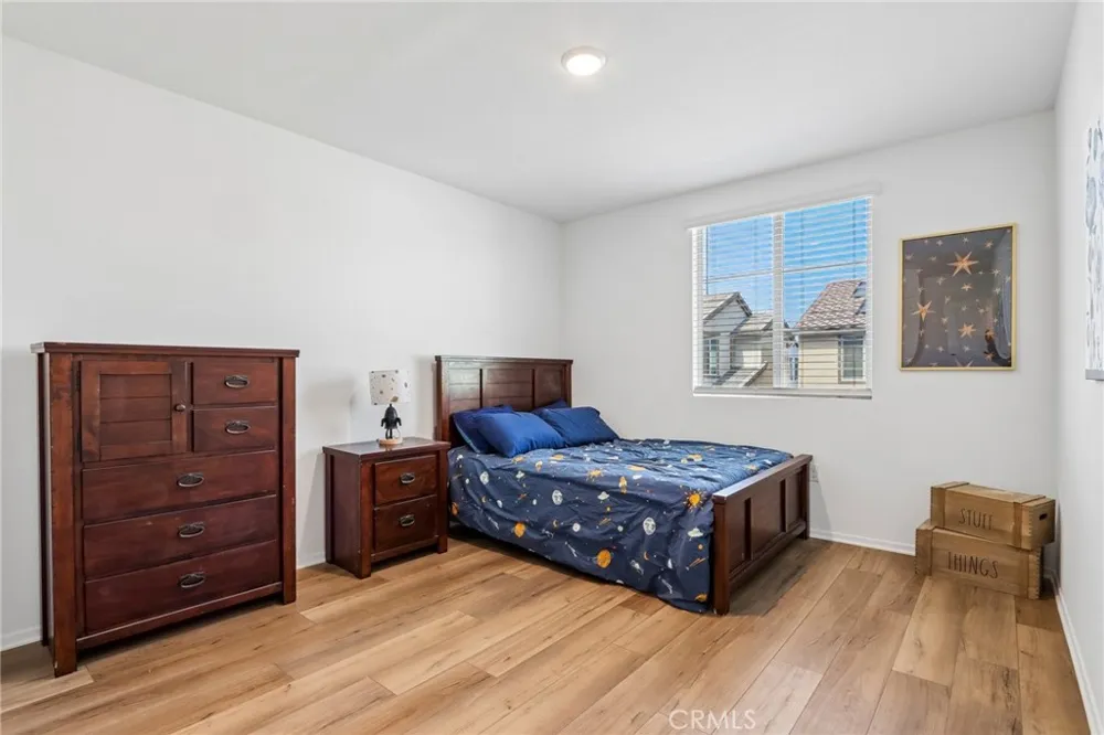 29346 Bovenzi Winchester, CA 92596