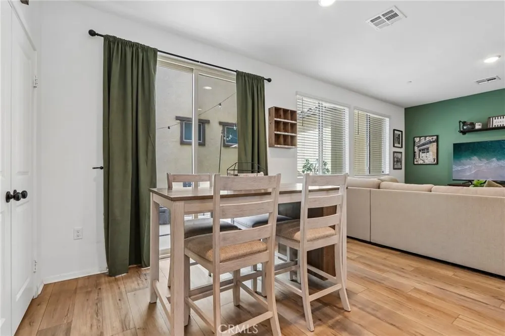 29346 Bovenzi Winchester, CA 92596