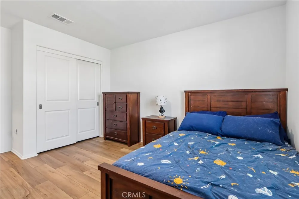 29346 Bovenzi Winchester, CA 92596