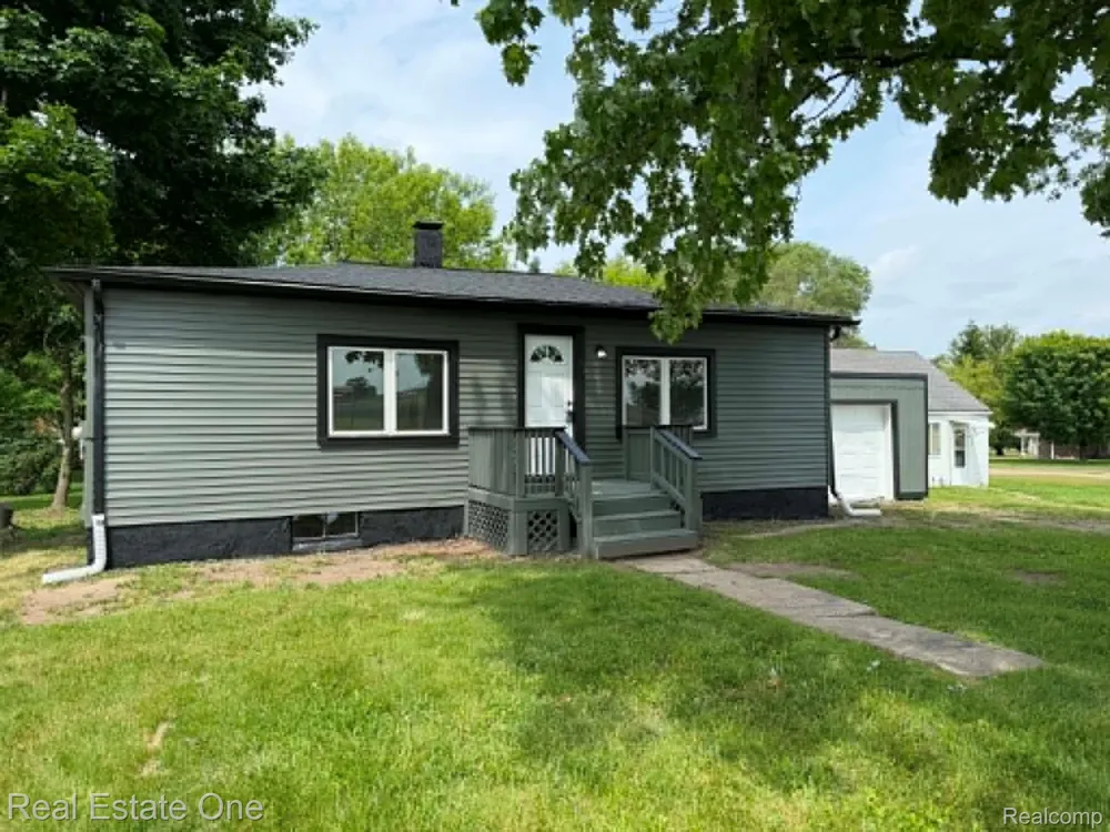 3585 Marcus Street Deckerville Village, MI 48427