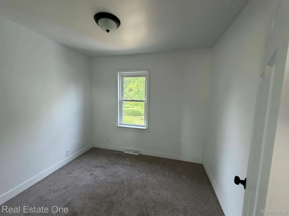 3585 Marcus Street Deckerville Village, MI 48427