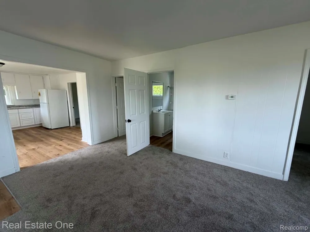 3585 Marcus Street Deckerville Village, MI 48427