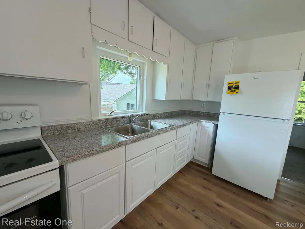 3585 Marcus Street Deckerville Village, MI 48427