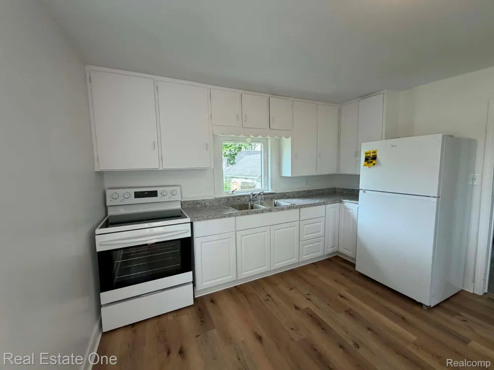 3585 Marcus Street Deckerville Village, MI 48427