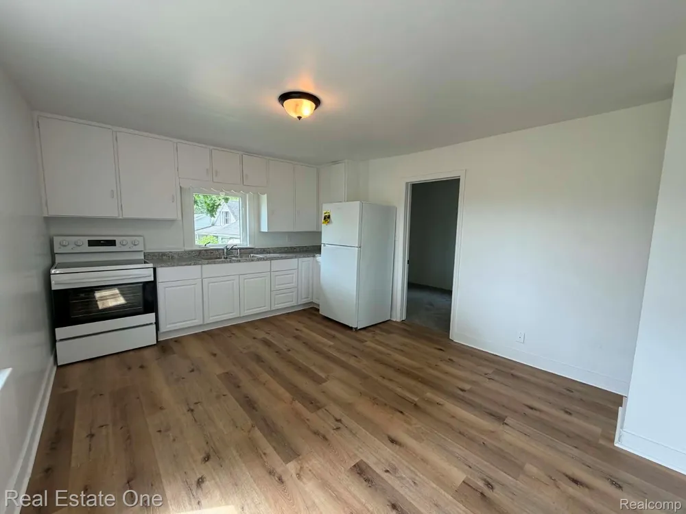 3585 Marcus Street Deckerville Village, MI 48427