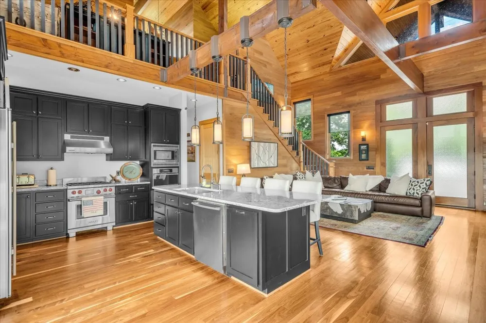 858 Harbor Green Pl Sparta, TN 38583