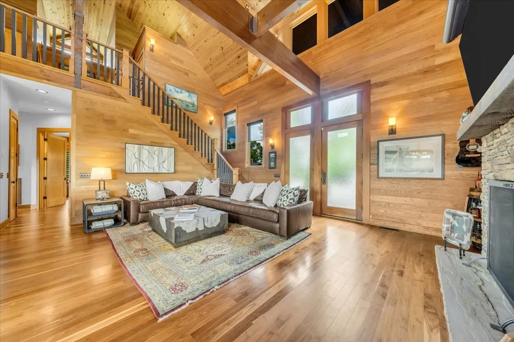 858 Harbor Green Pl Sparta, TN 38583