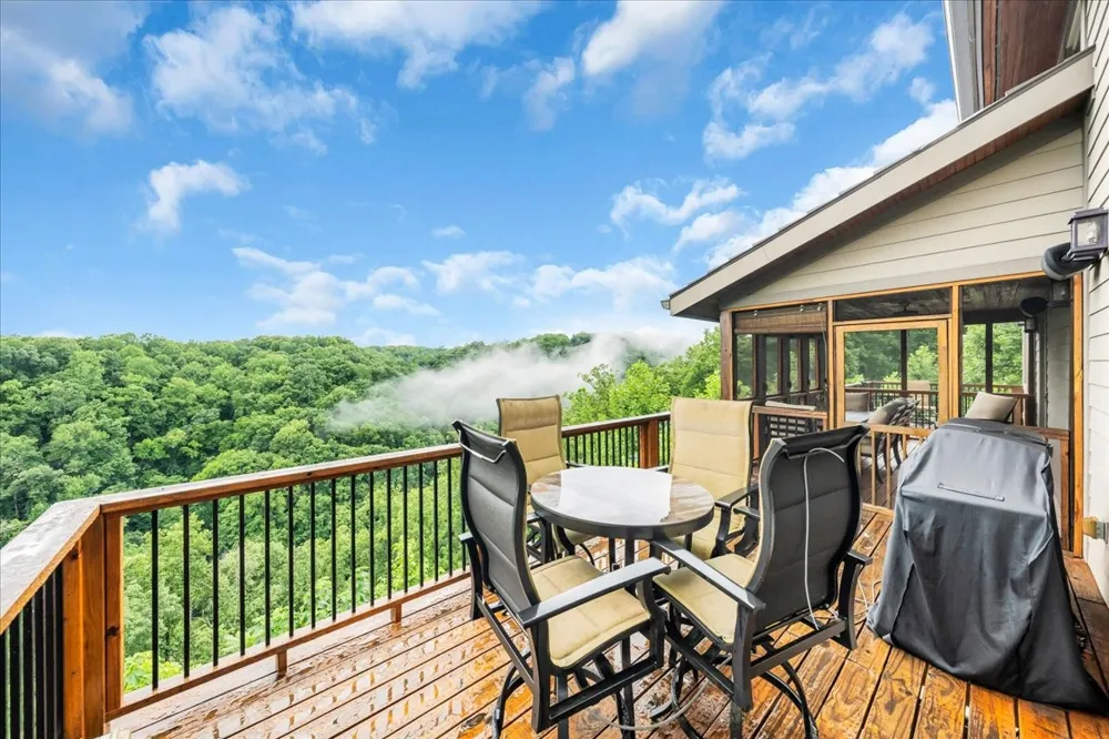 858 Harbor Green Pl Sparta, TN 38583