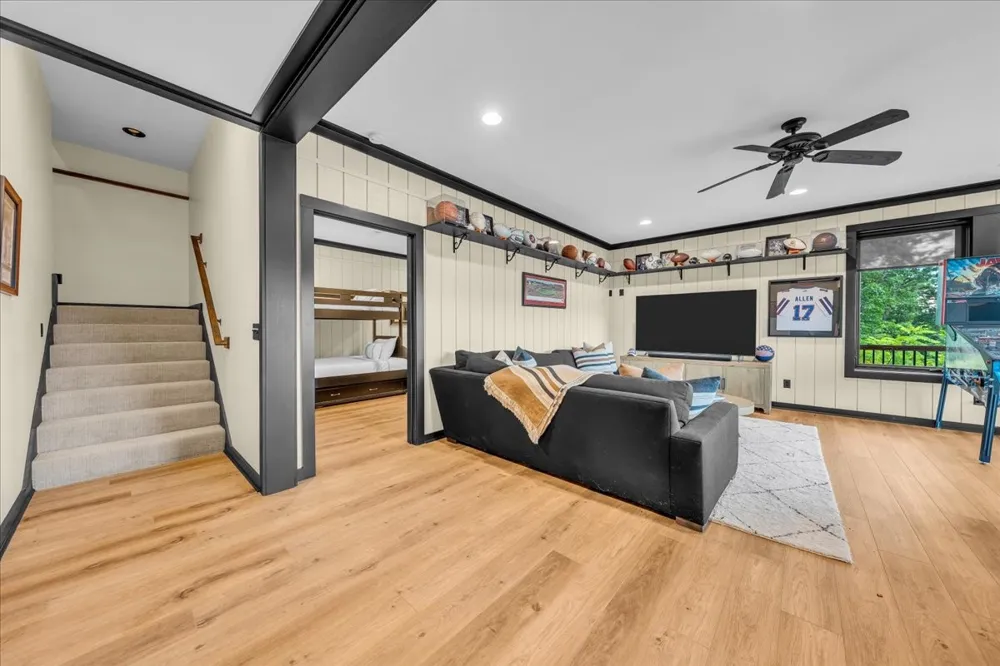 858 Harbor Green Pl Sparta, TN 38583