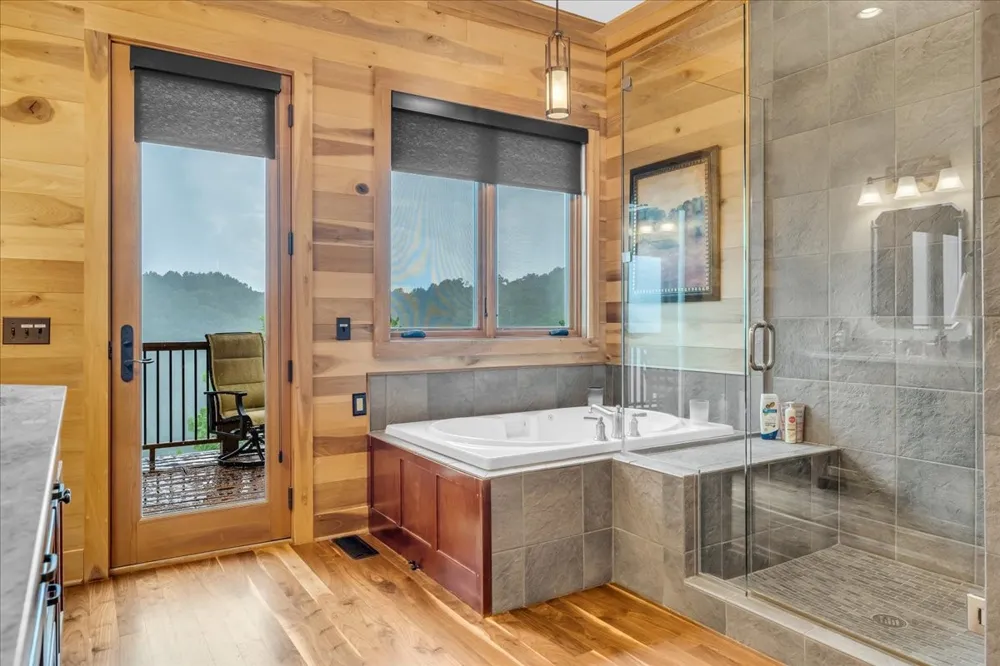 858 Harbor Green Pl Sparta, TN 38583
