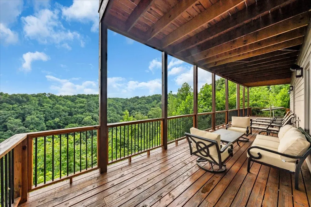 858 Harbor Green Pl Sparta, TN 38583