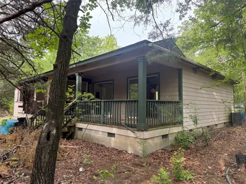 690 Private Road 6926 Road