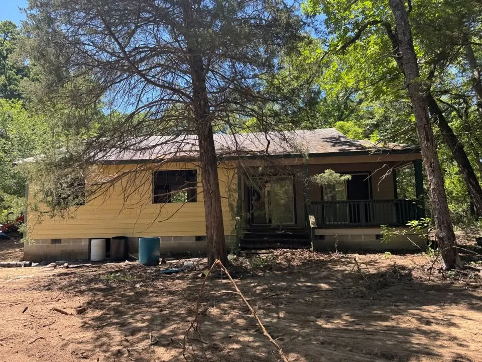 690 Private Road 6926 Road Eustace, TX 75124