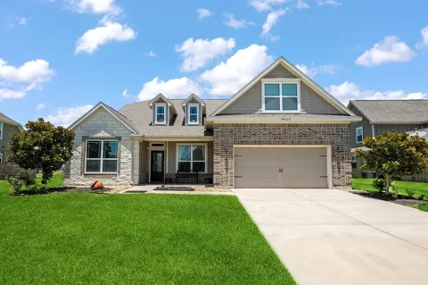 9823 Oaklawn Drive