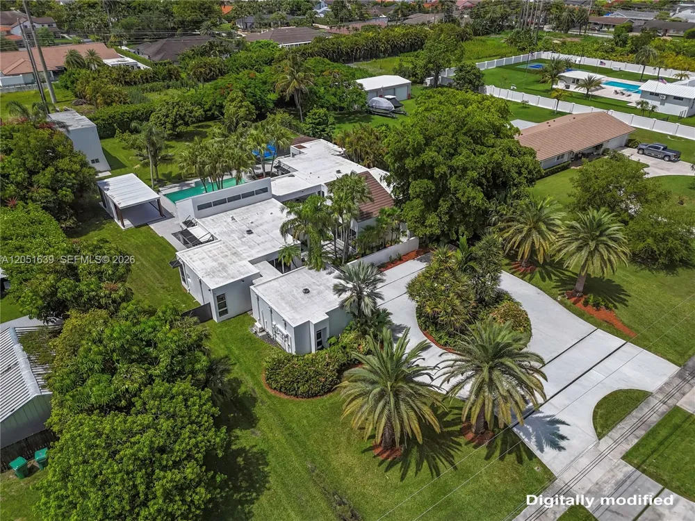 10420 SW 64th St Miami, FL 33173