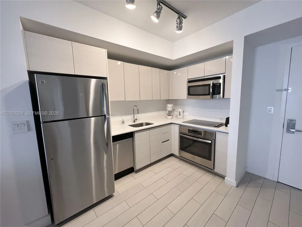 2602 E Hallandale Beach Blvd #R1503 Hallandale Beach, FL 33009