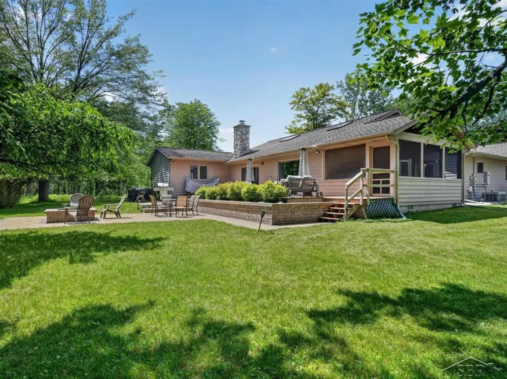 457 E Mier Road Lincoln Township, MI 48657