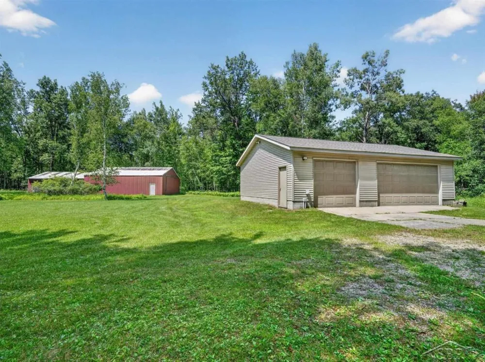 457 E Mier Road Lincoln Township, MI 48657