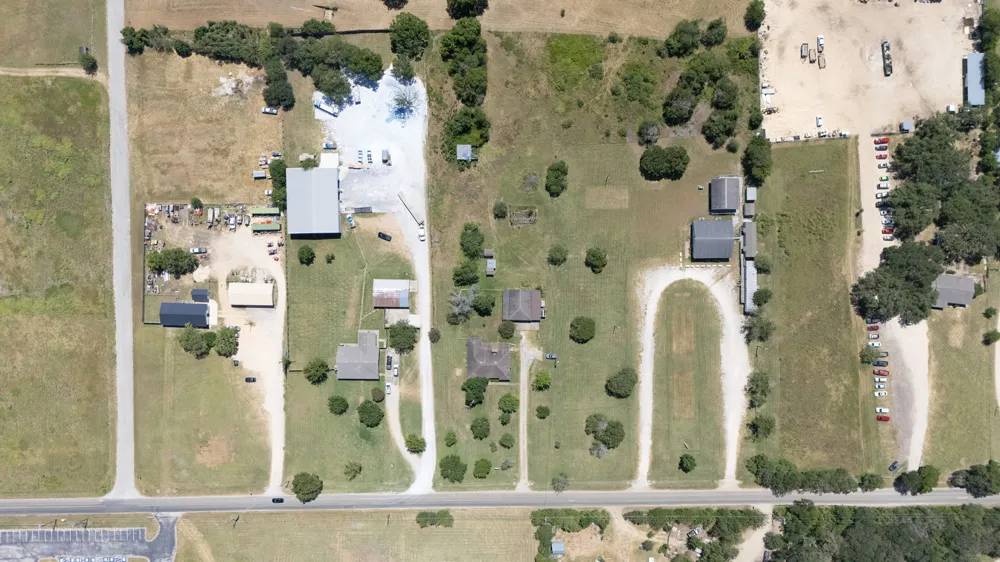 12409 Lowden Lane Manchaca, TX 78652