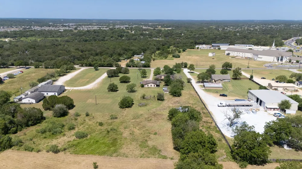 12409 Lowden Lane Manchaca, TX 78652