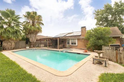 827 Onaleigh Drive
