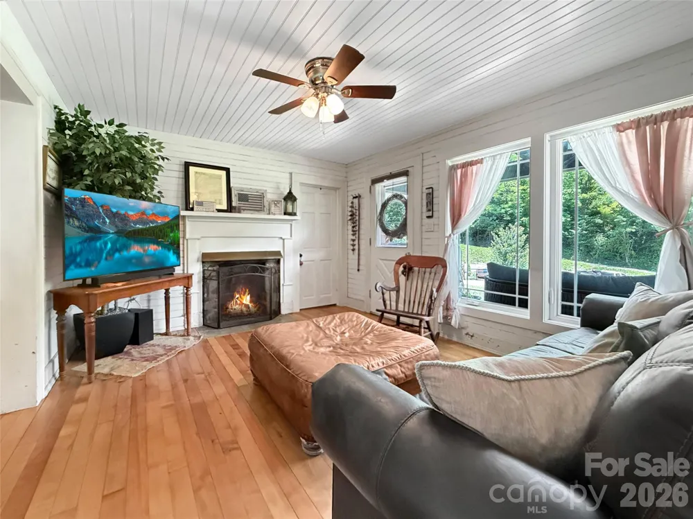 419 Fletcher Branch Road Vilas, NC 28692