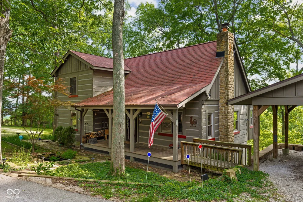159 Redbud Lane Nashville, IN 47448