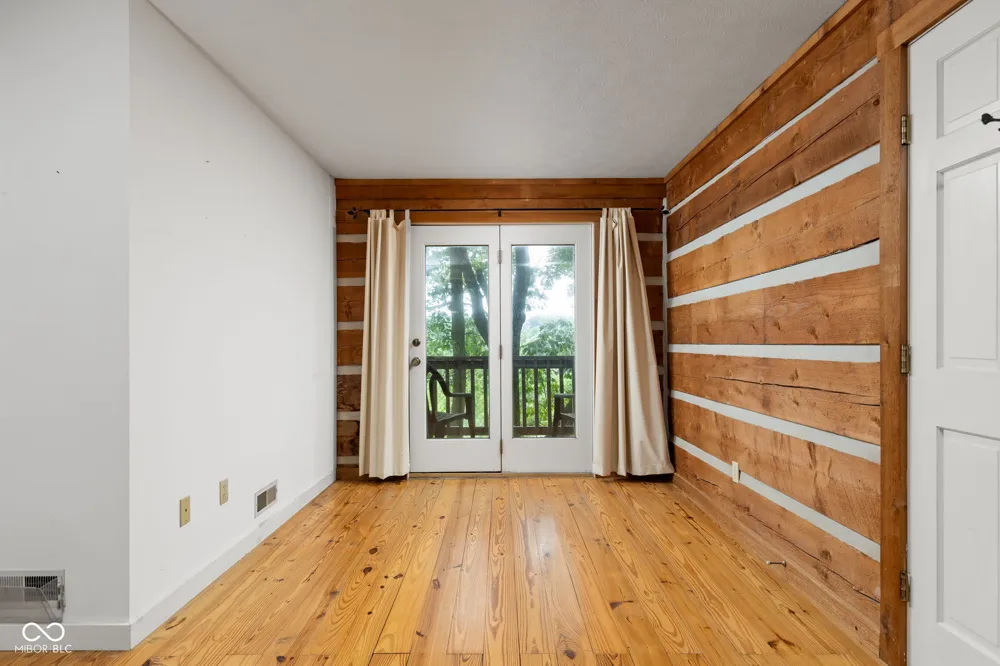 159 Redbud Lane Nashville, IN 47448