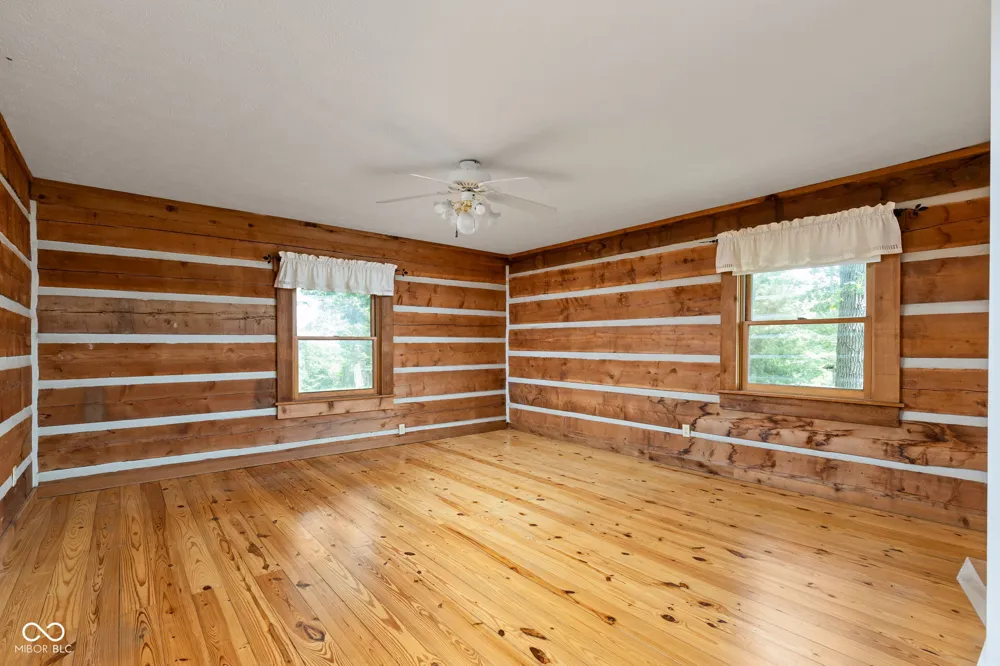 159 Redbud Lane Nashville, IN 47448