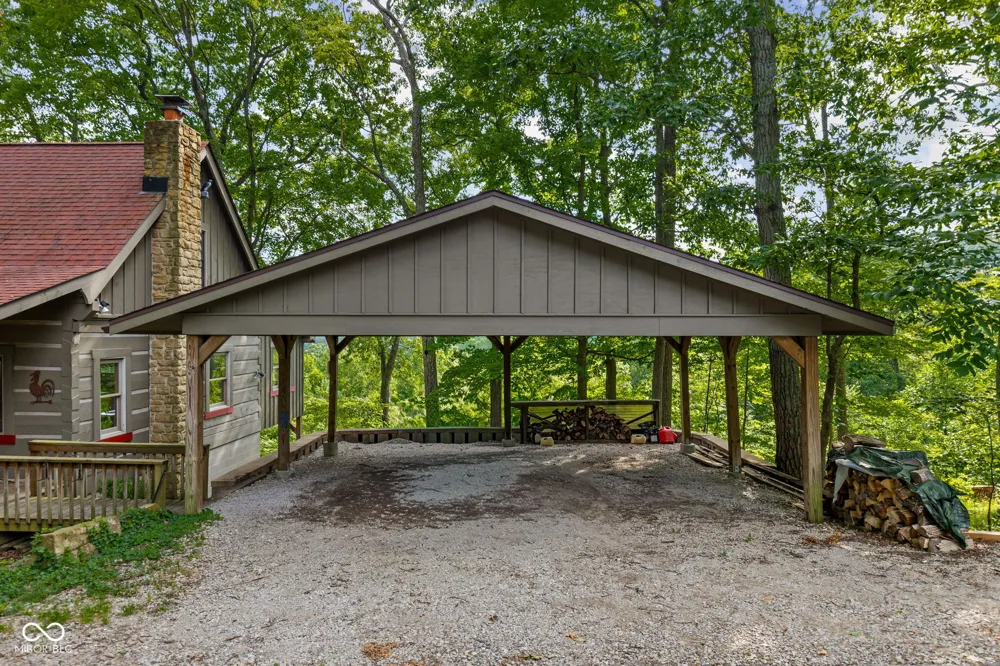 159 Redbud Lane Nashville, IN 47448