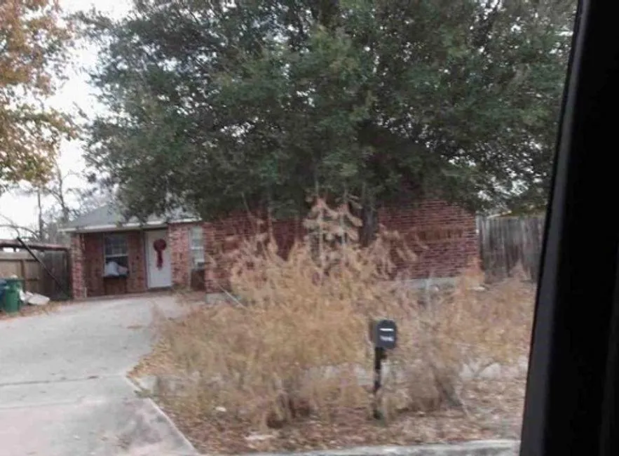 9606 Wikieup Street San Antonio, TX 78211