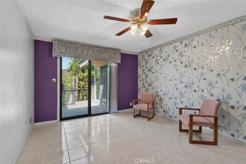 5462 Sierra Vista Riverside, CA 92505