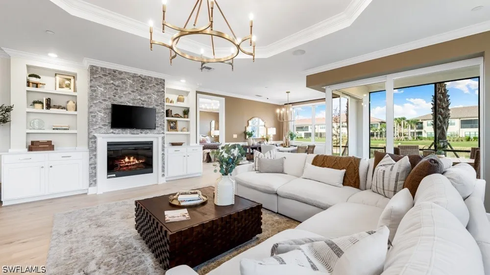 Giardino Drive #28-101 Naples, FL 34114