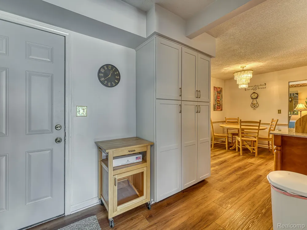 11817 Moran Street Taylor City, MI 48180