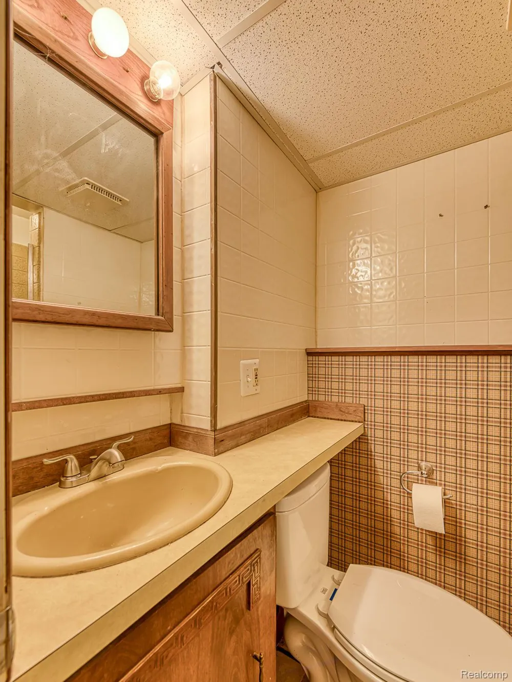 11817 Moran Street Taylor City, MI 48180