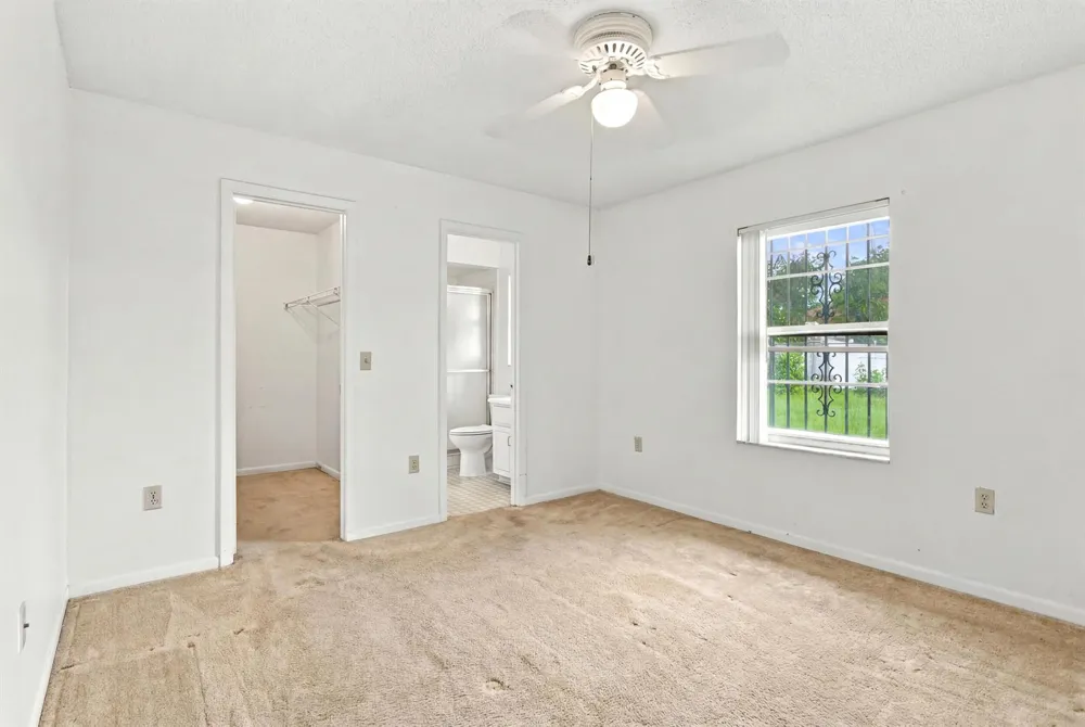 2737 Myakka Drive Orlando, FL 32839
