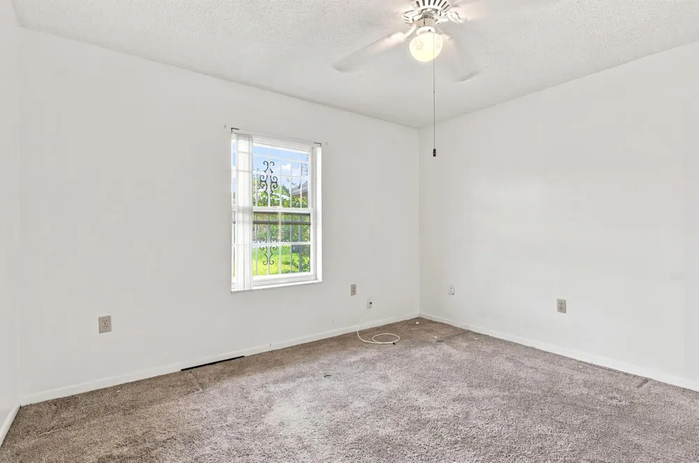2737 Myakka Drive Orlando, FL 32839