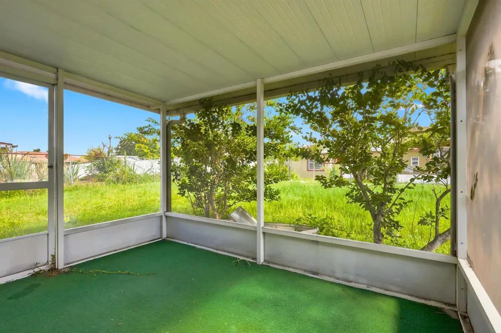 2737 Myakka Drive Orlando, FL 32839
