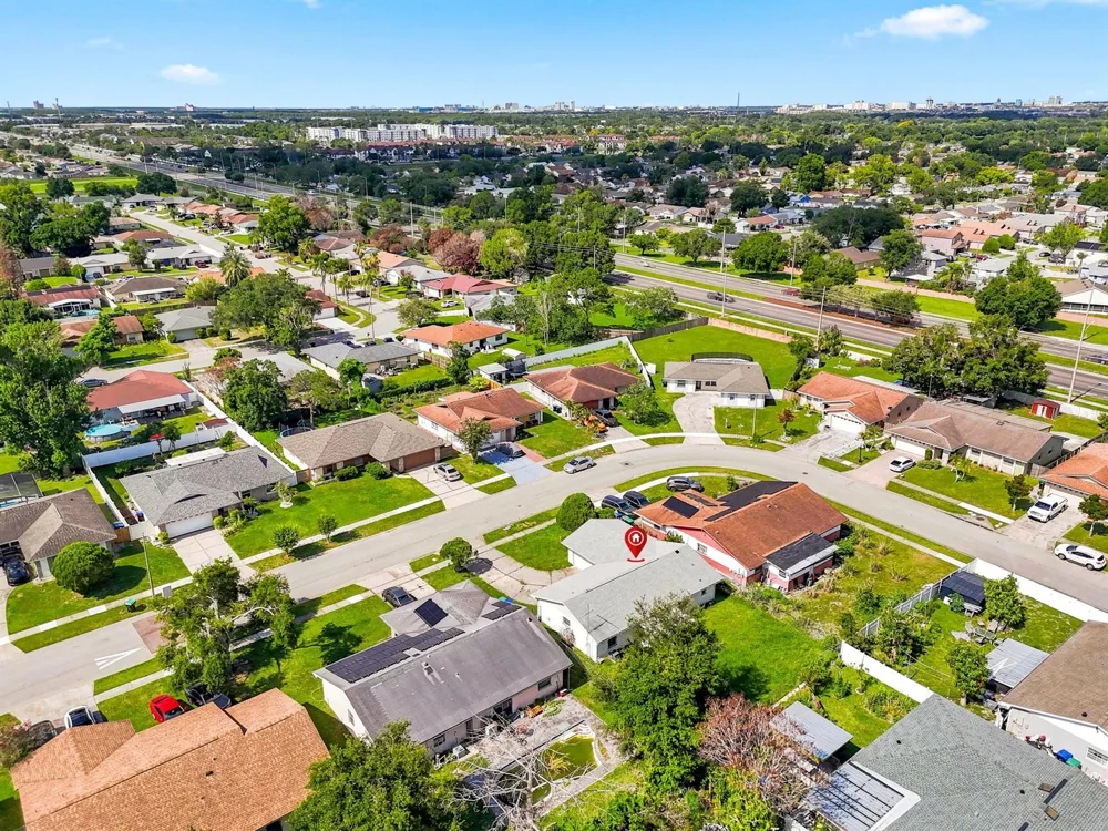 2737 Myakka Drive Orlando, FL 32839