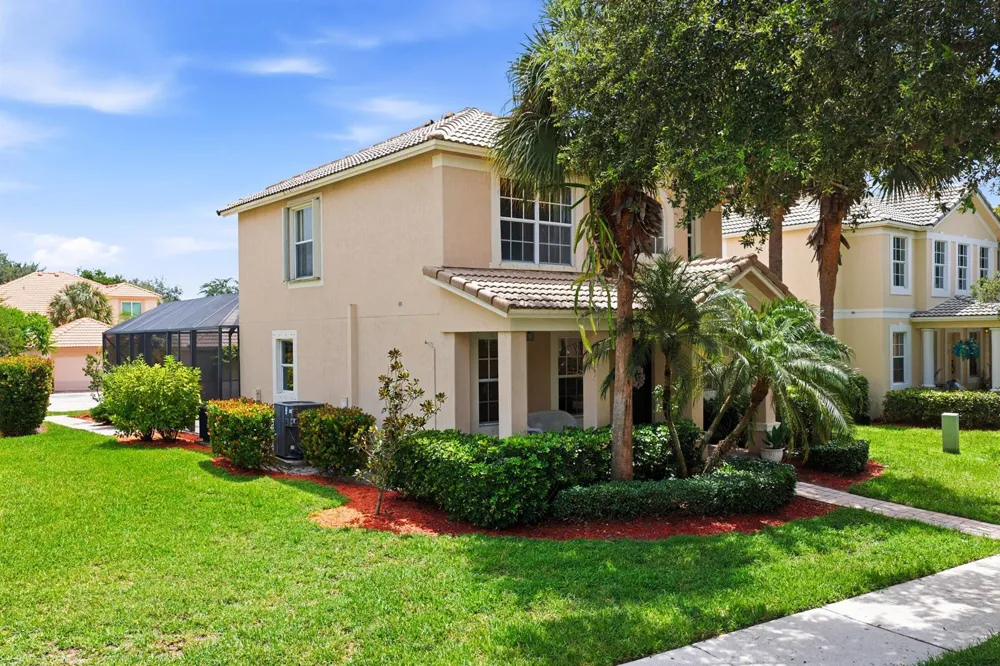 8113 Bautista Way Palm Beach Gardens, FL 33418