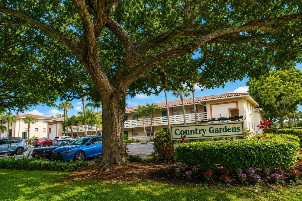 3246 NW 102nd Terrace #308-f Coral Springs, FL 33065