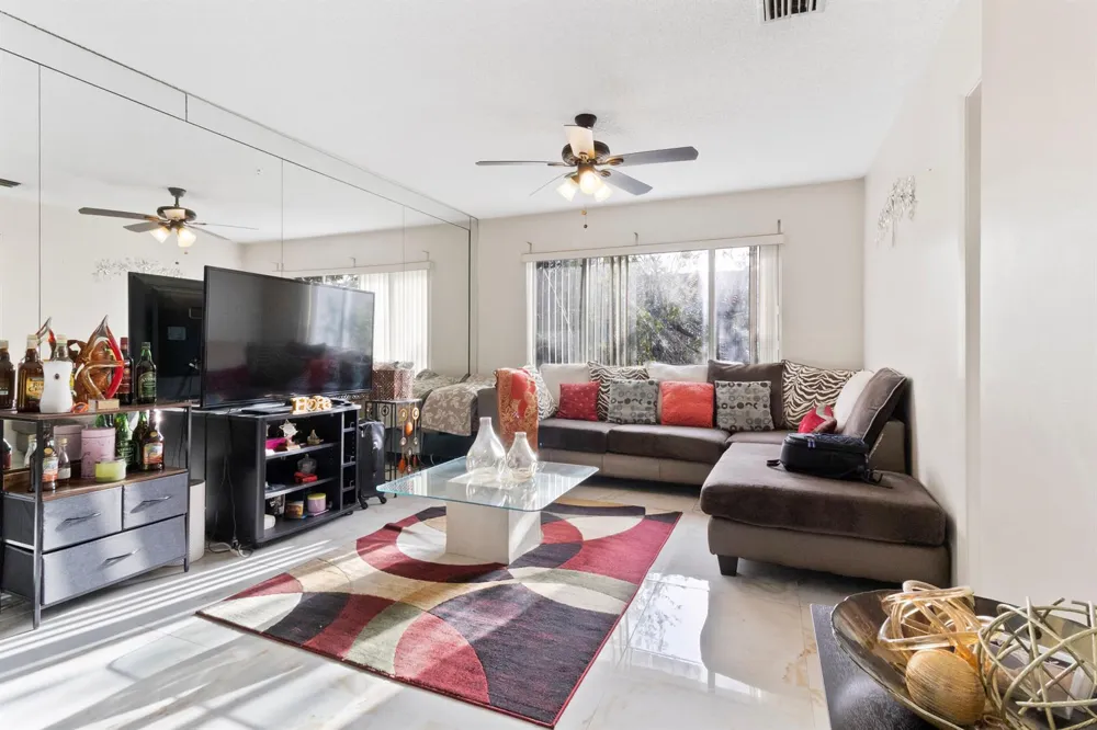3246 NW 102nd Terrace #308-f Coral Springs, FL 33065