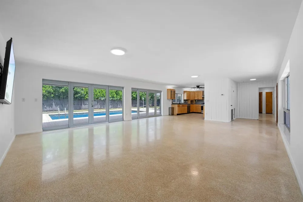 19711 NE 21ST COURT Miami, FL 33179